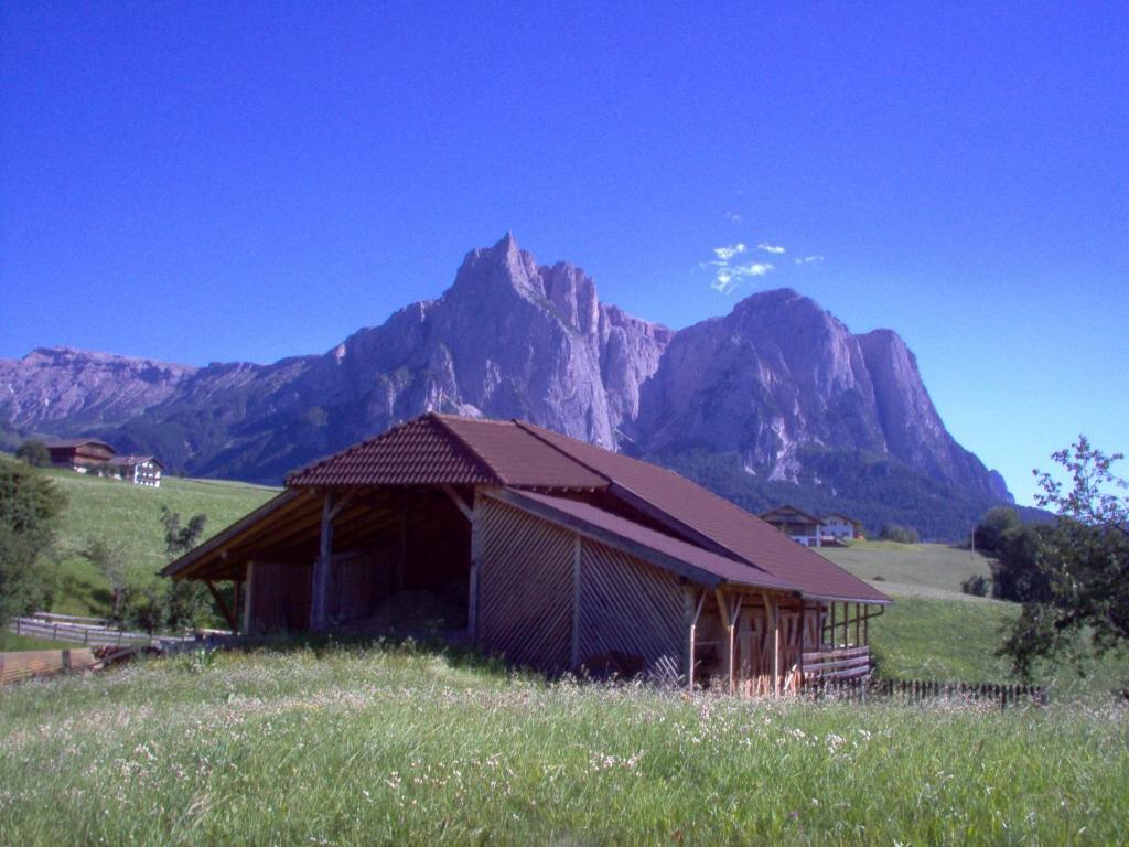 Hotel Viktoria Castelrotto Esterno foto