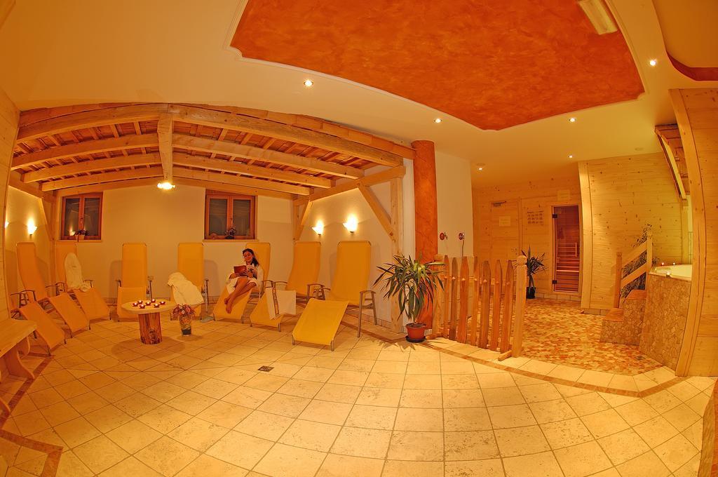 Hotel Viktoria Castelrotto Esterno foto